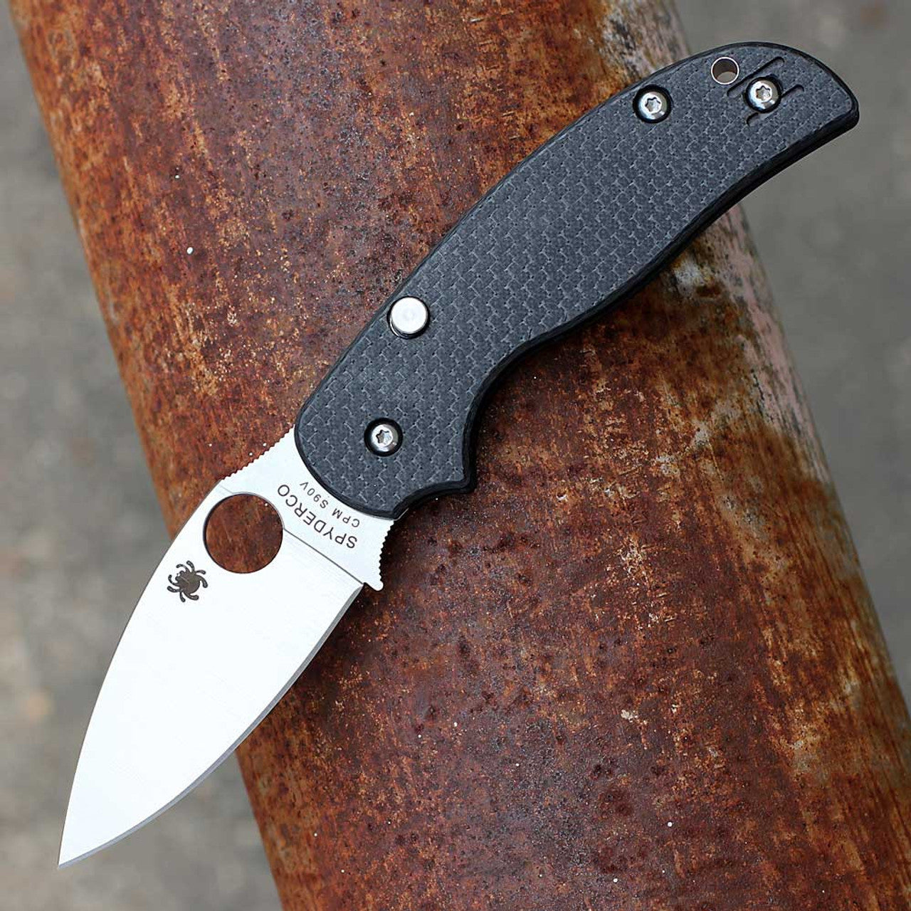 Spyderco Sage 6 Button Release Compression Lock CPM S90V C123CFBCLS90VP Carbon Fiber, Sprint Run pocket knife
