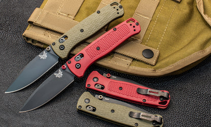 Benchmade | Bugout | MAGENTA | AXIS Folding Knife | CU535-BK-20CV-1