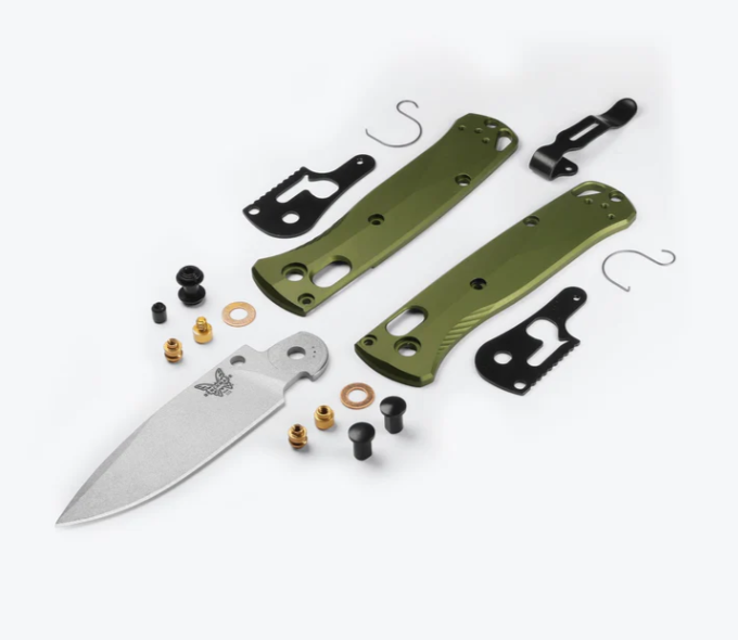 Mini Bugout® | Woodland Green | Drop-point 533SL-10
