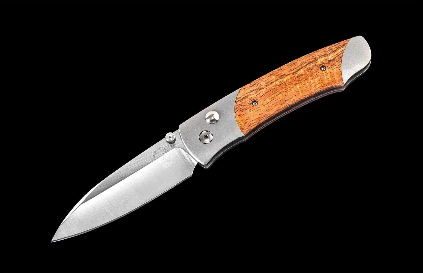 A200-13  Titanium pocketknife with stainless blade and curly koa wood