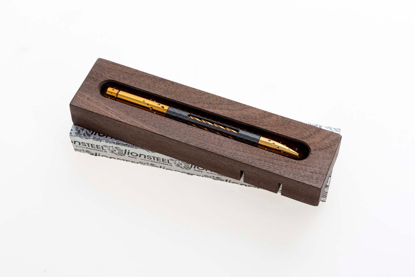 Nyala Carbon Fibre - Bronze Shine