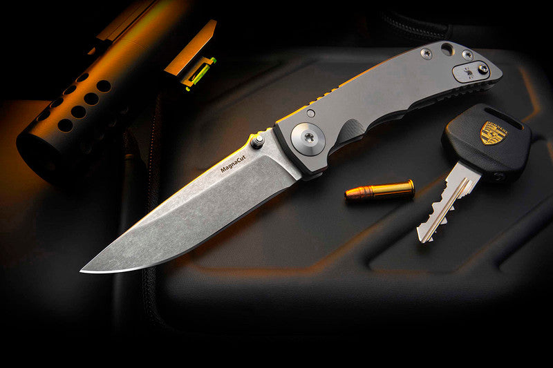 Spartan Harsey Folder 3.25 (MagnaCut)
